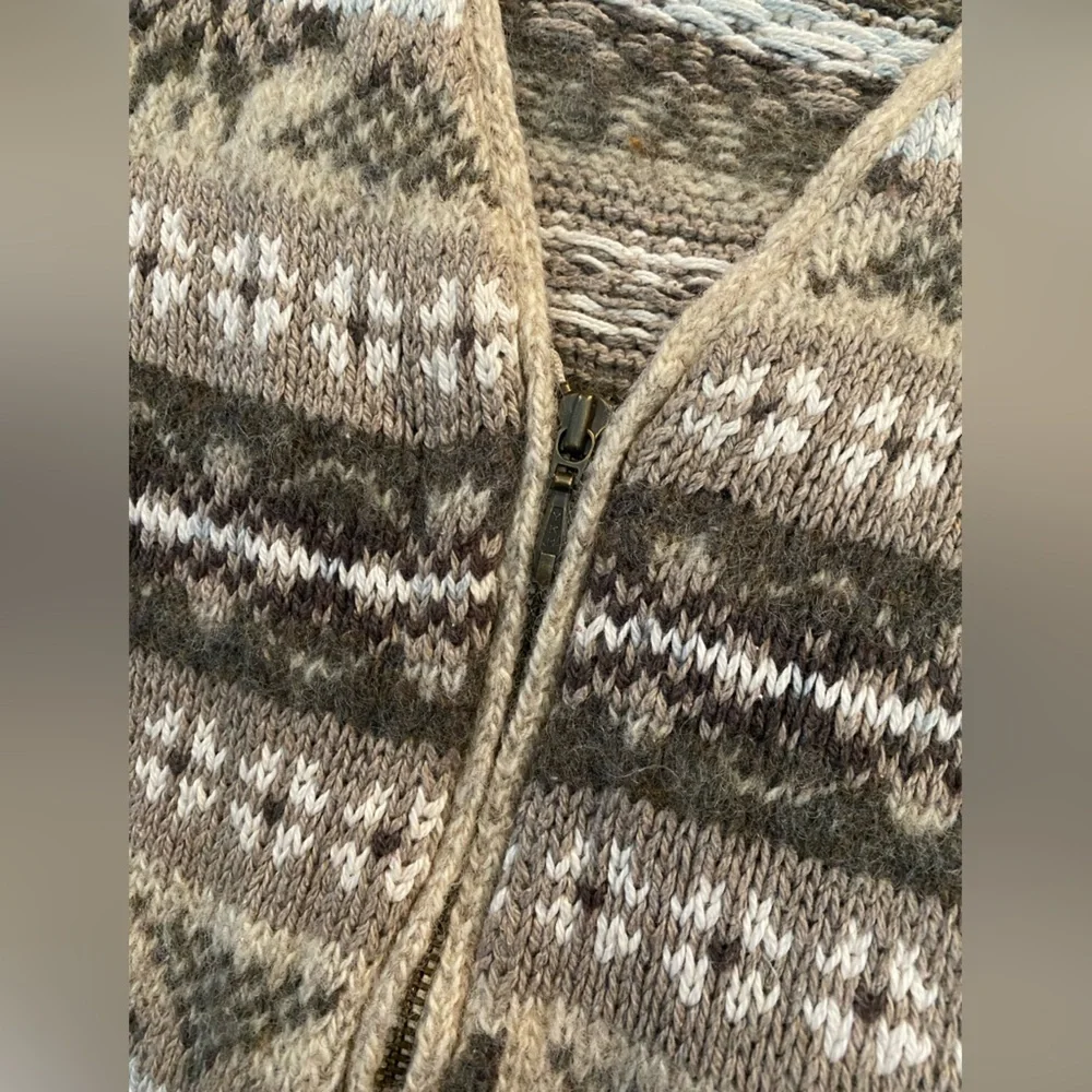Vintage Wool V-Neck Cardigan by Woolrich.